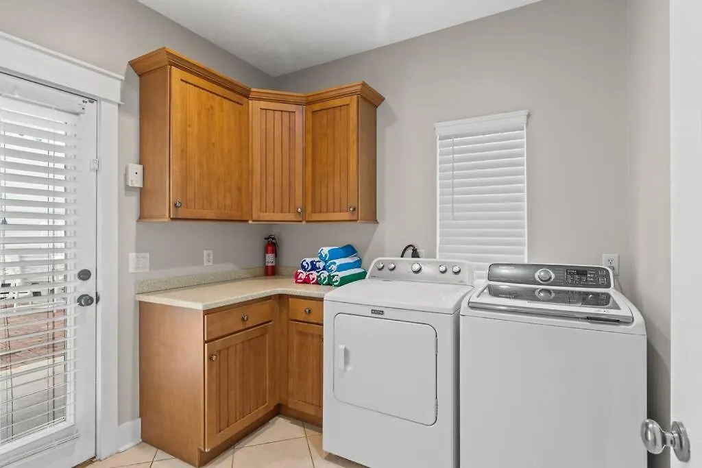 Holiday home Seas The Day: Luxury Villa with Private Pool and Complimentary Amenities Panama City Beach