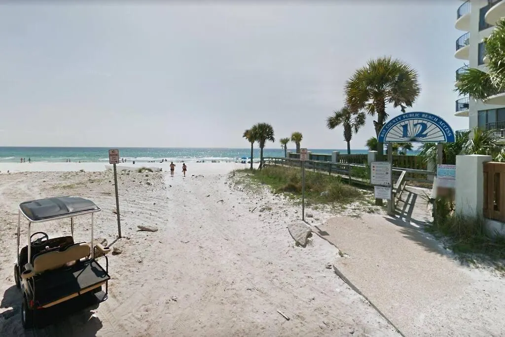 Seas The Day: Luxury Villa with Private Pool and Complimentary Amenities Panama City Beach Holiday home