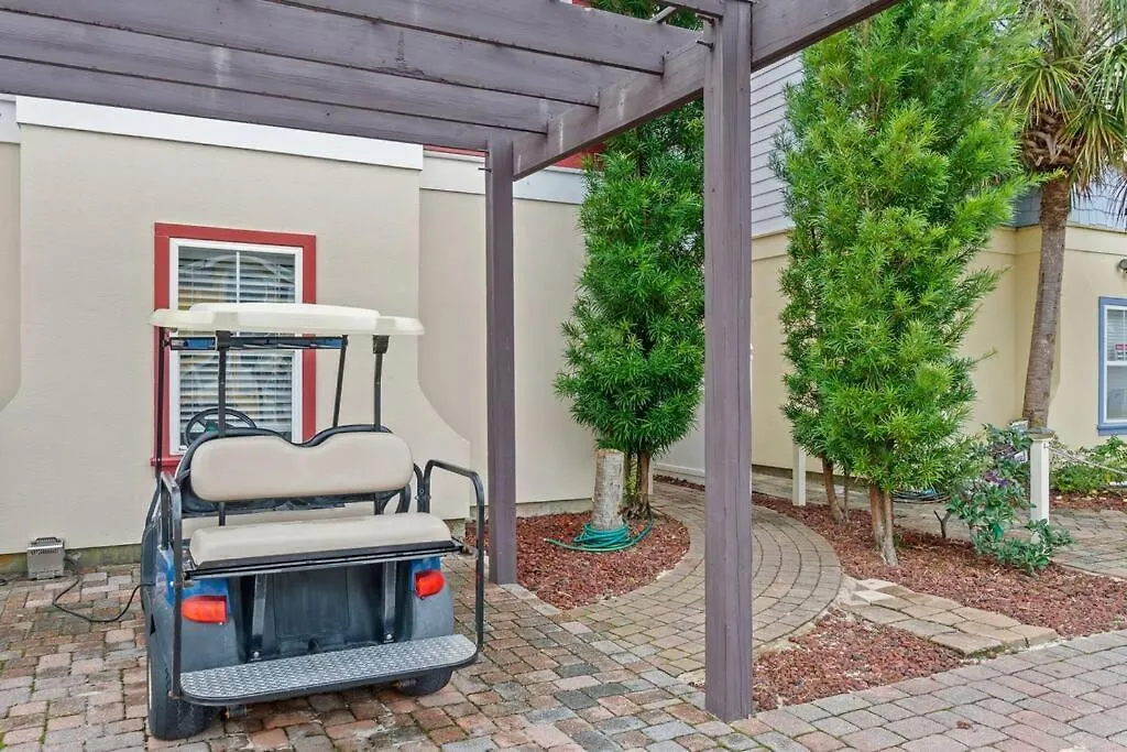 Seas The Day: Luxury Villa with Private Pool and Complimentary Amenities Panama City Beach United States