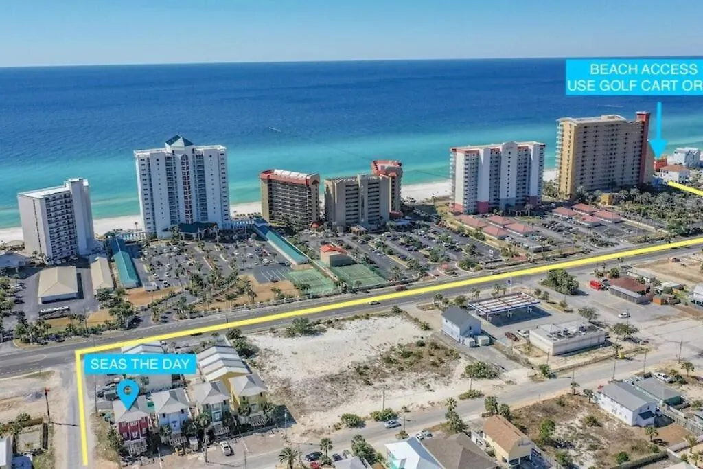 Holiday home Seas The Day: Luxury Villa with Private Pool and Complimentary Amenities Panama City Beach