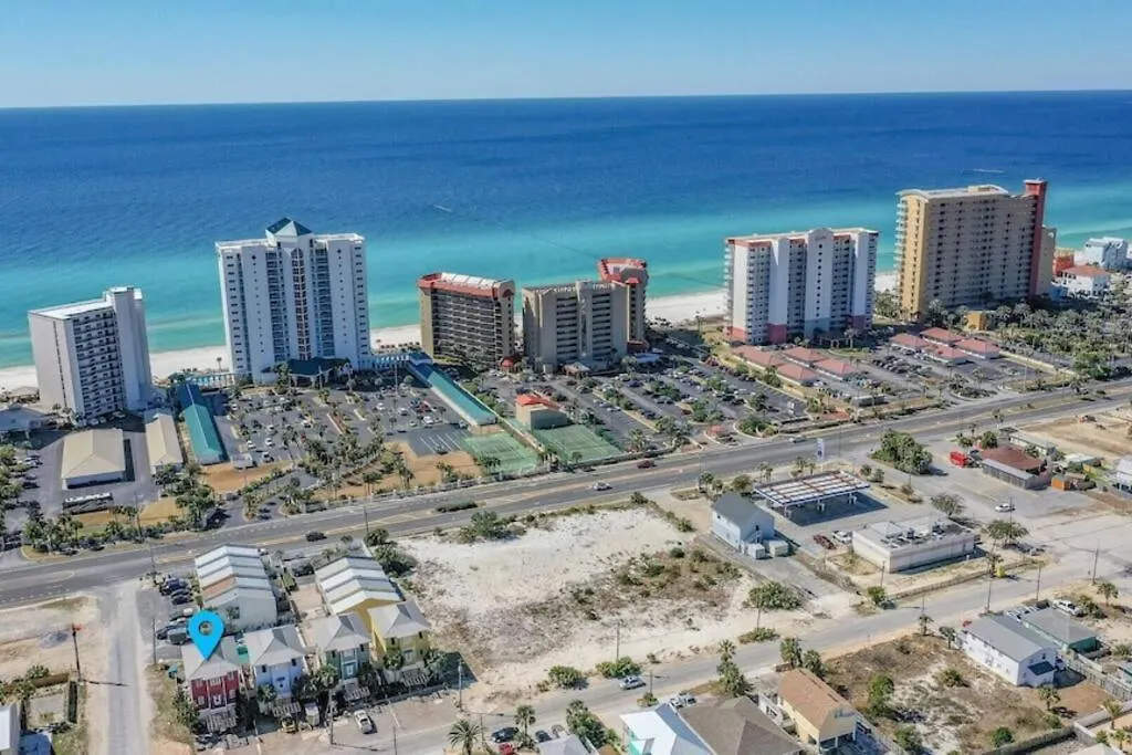 Seas The Day: Luxury Villa with Private Pool and Complimentary Amenities Panama City Beach